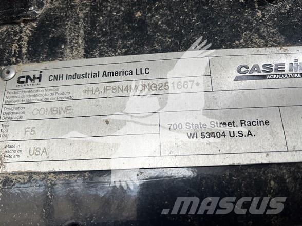 Case IH 8250 Derliaus nuėmimo kombainai
