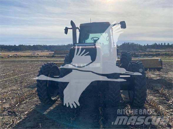 Case IH MX270 Traktoriai