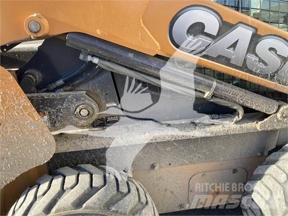 CASE SV300 Krautuvai su šoniniu pasukimu