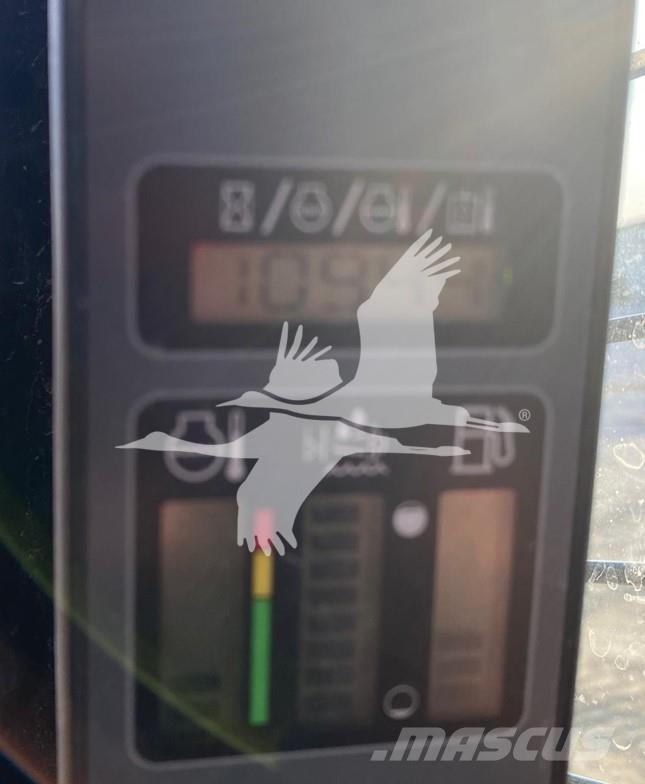 CASE TR340 Krautuvai su šoniniu pasukimu