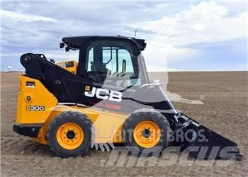 JCB 300 Krautuvai su šoniniu pasukimu