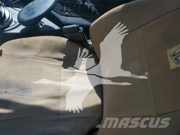 JCB 417 Naudoti ratiniai krautuvai