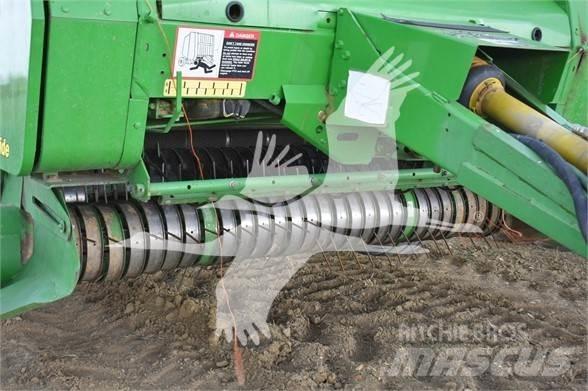 John Deere 567 Ritinių presai