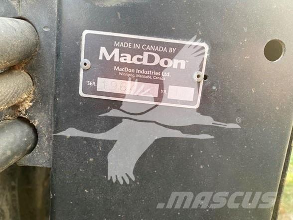 MAC DON FD70 Derliaus nuėmimo kombainų galvos