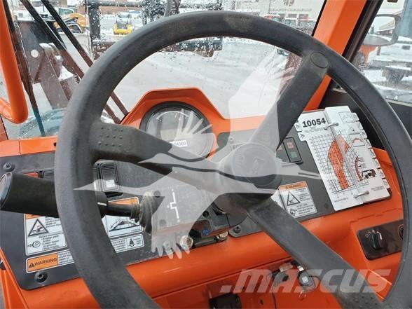 SkyTrak 10054 Teleskopiniai krautuvai