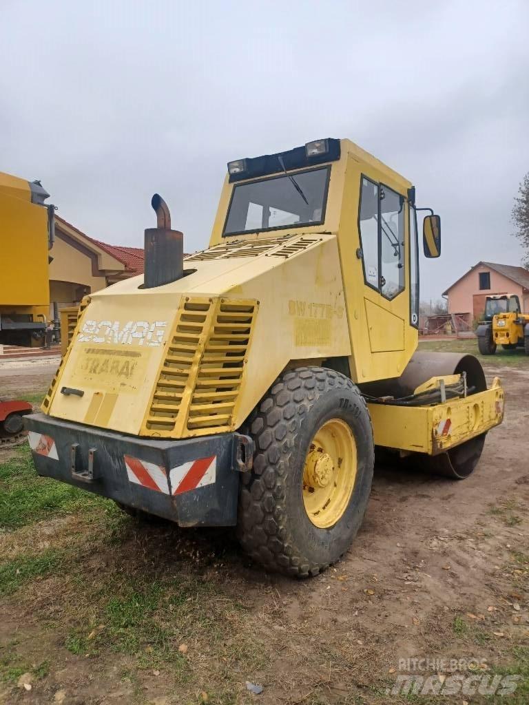 Bomag BW 177 D-3 Vieno būgno volai