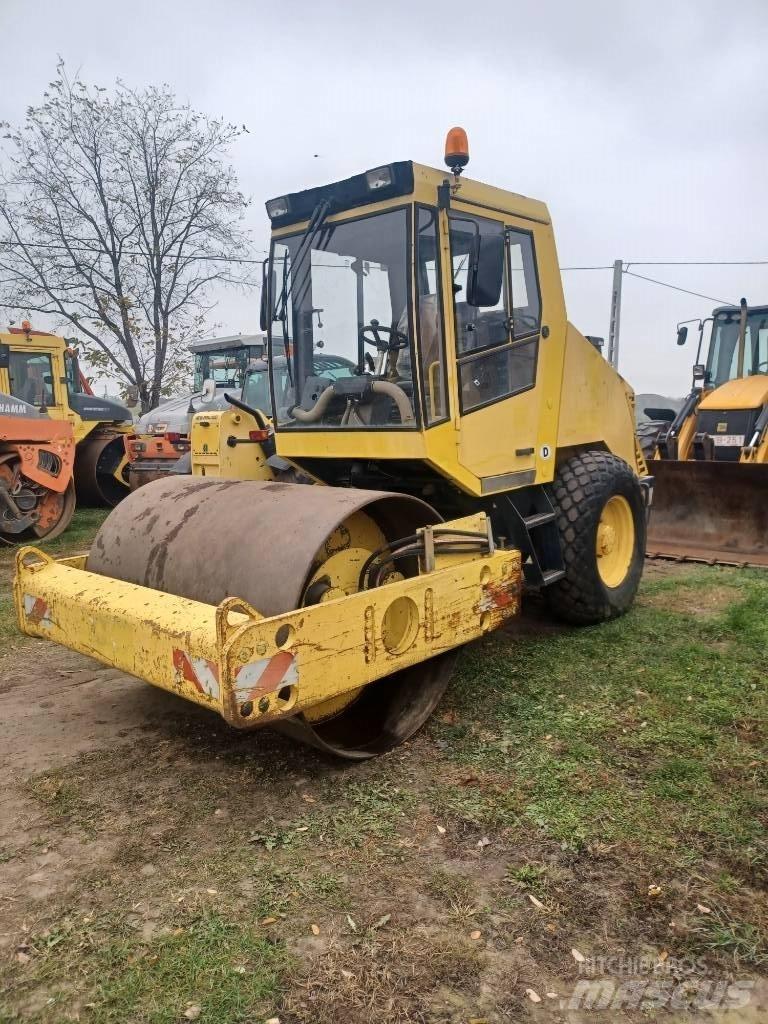 Bomag BW 177 D-3 Vieno būgno volai