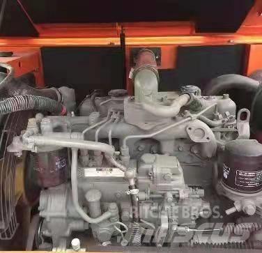 Hitachi ZX60 Vikšriniai ekskavatoriai