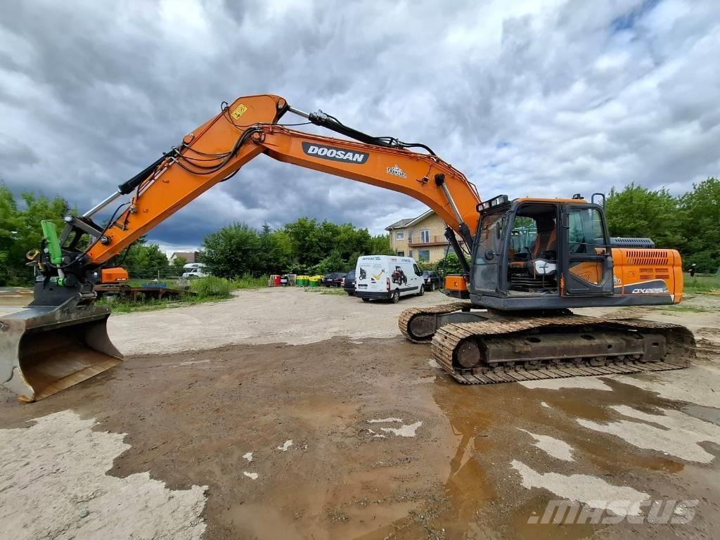 Doosan DX 225 LC-5 Vikšriniai ekskavatoriai