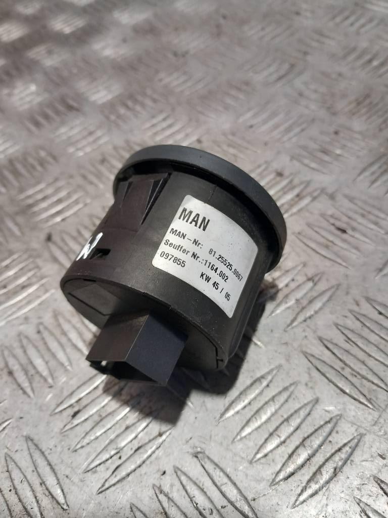 MAN TGM  81255250193 Kabinos ir salonai