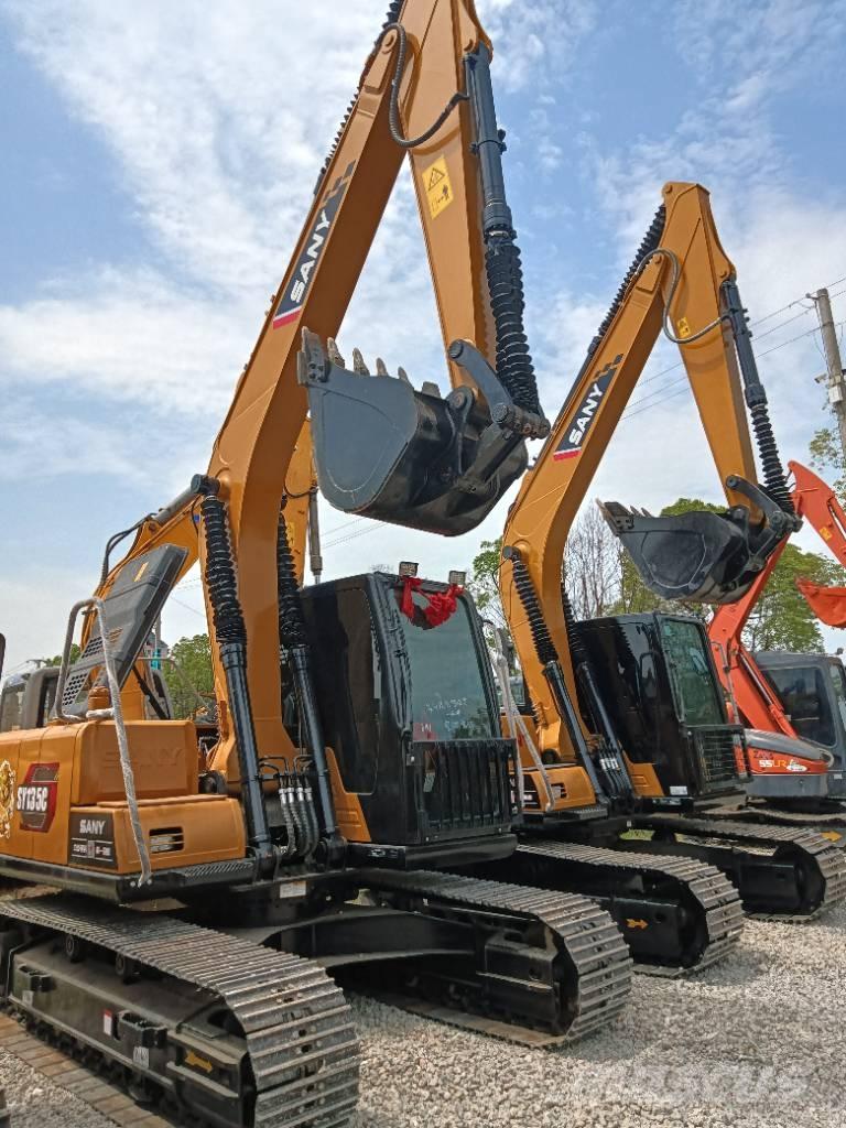 Sany 135 Vikšriniai ekskavatoriai