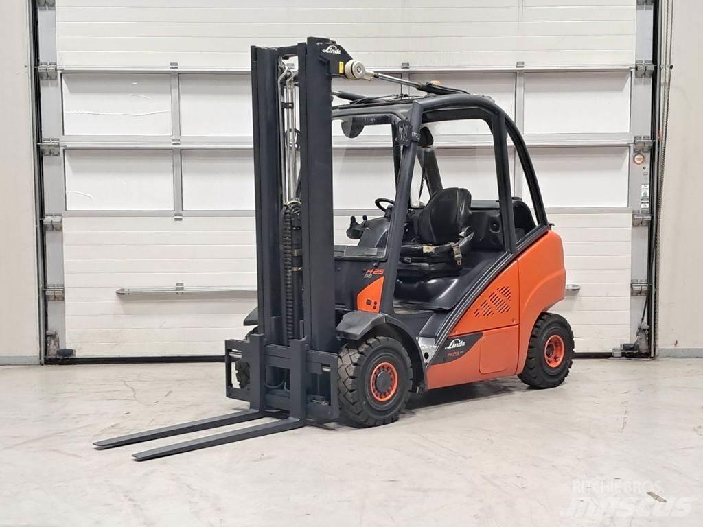 Linde H25T-02 LPG (dujiniai) krautuvai