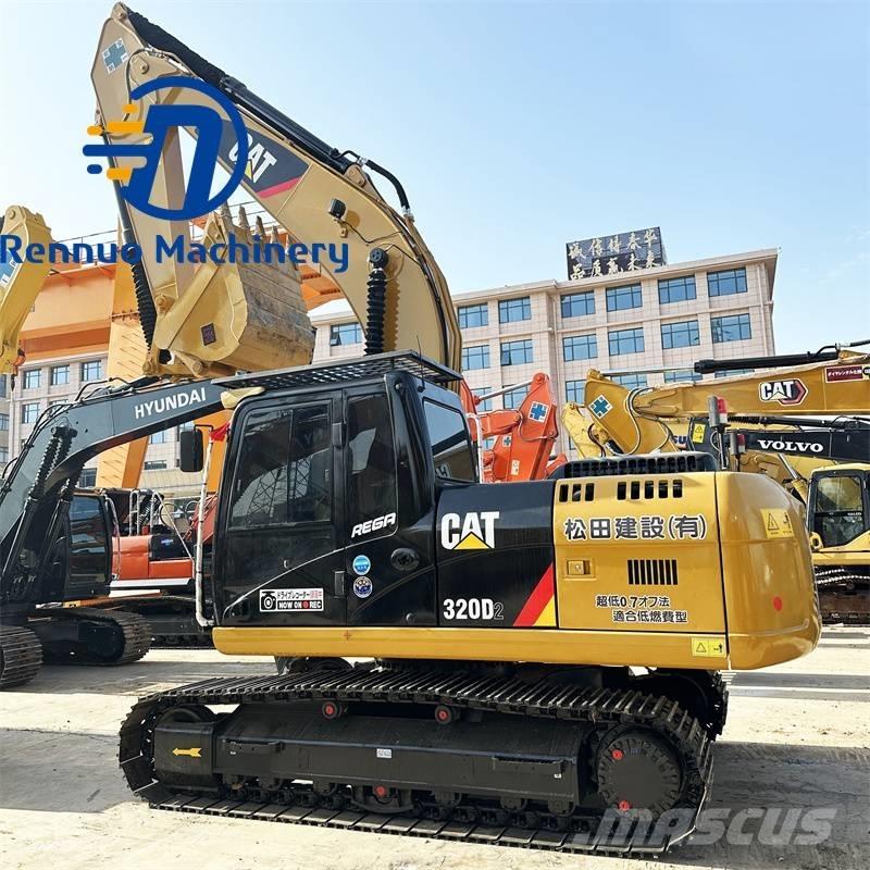 CAT 320 D2 Vikšriniai ekskavatoriai