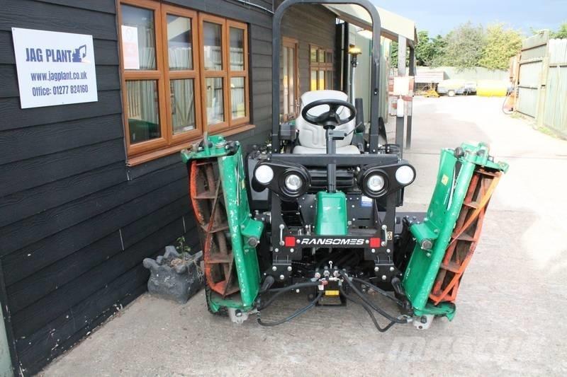 Ransomes Parkway3 Sodo traktoriukai-vejapjovės