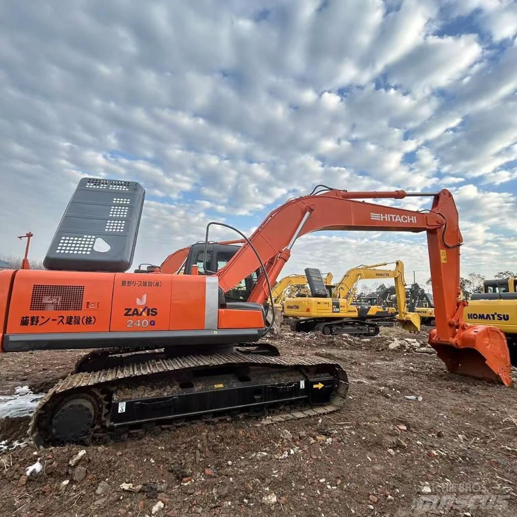 Hitachi ZX 240 Vikšriniai ekskavatoriai