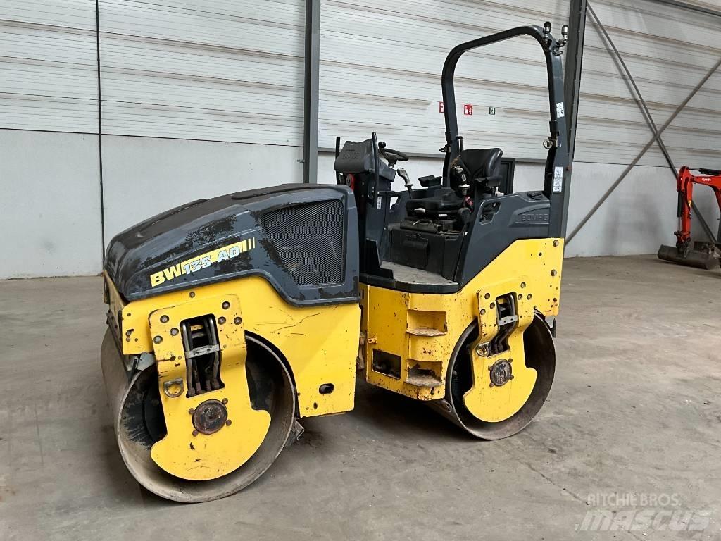 Bomag BW 135 AD-5 Porinių būgnų volai