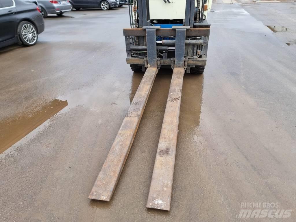 Kalmar DB 4,5-500 Dyzeliniai krautuvai