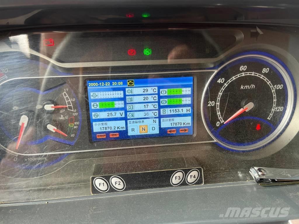 Sany SAC4500T Visureigiai kranai