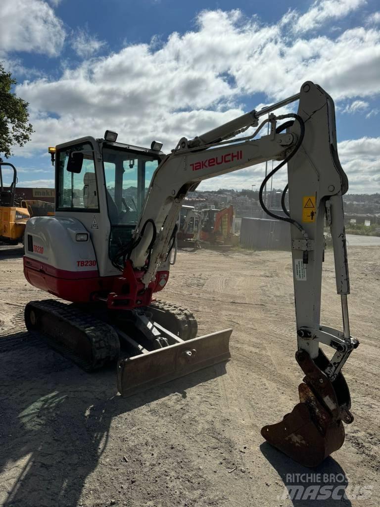 Takeuchi TB 230 Mini ekskavatoriai < 7 t