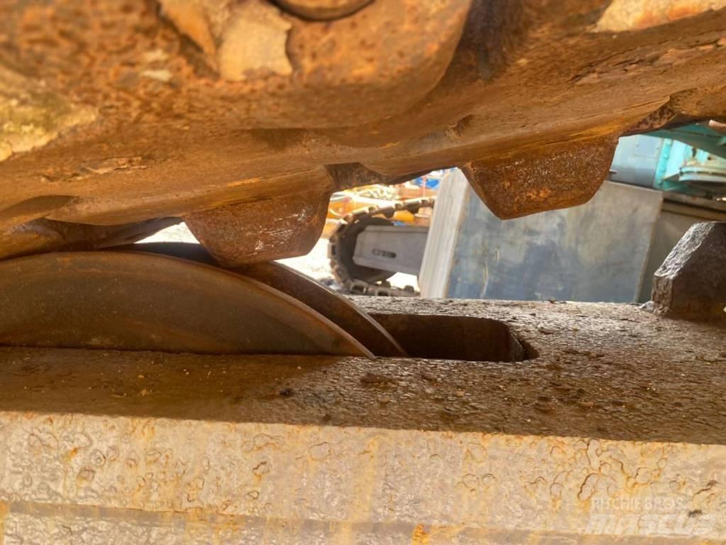 Kobelco CKE 2500 Vikšriniai kranai