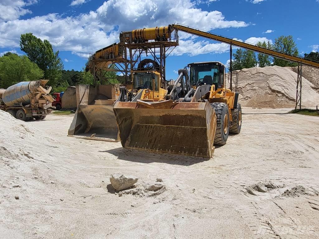 Volvo L150f Naudoti ratiniai krautuvai