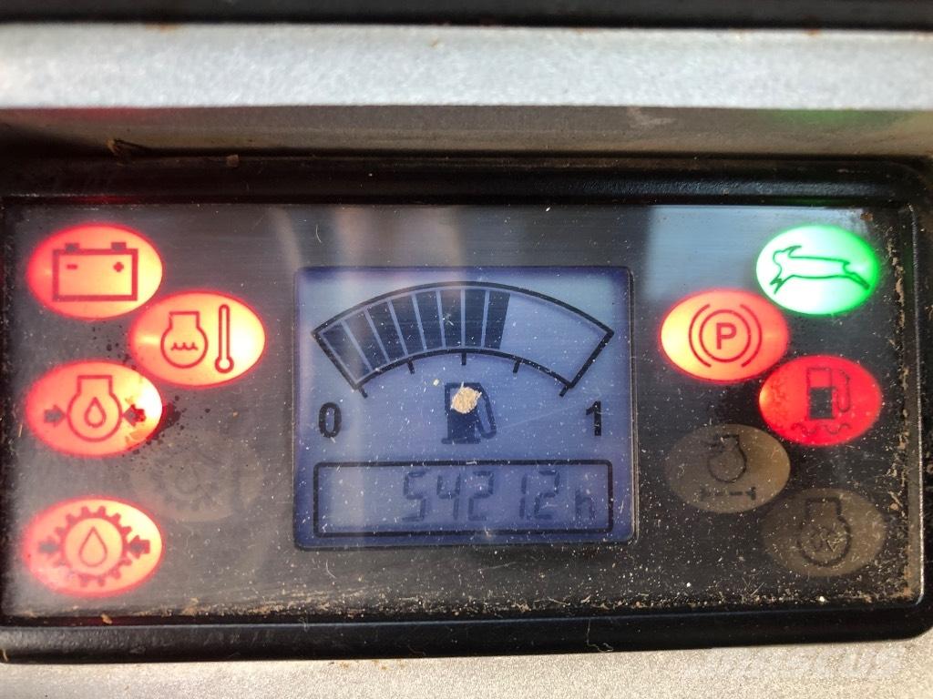 JCB 527-55 Teleskopiniai krautuvai žemės ūkiui