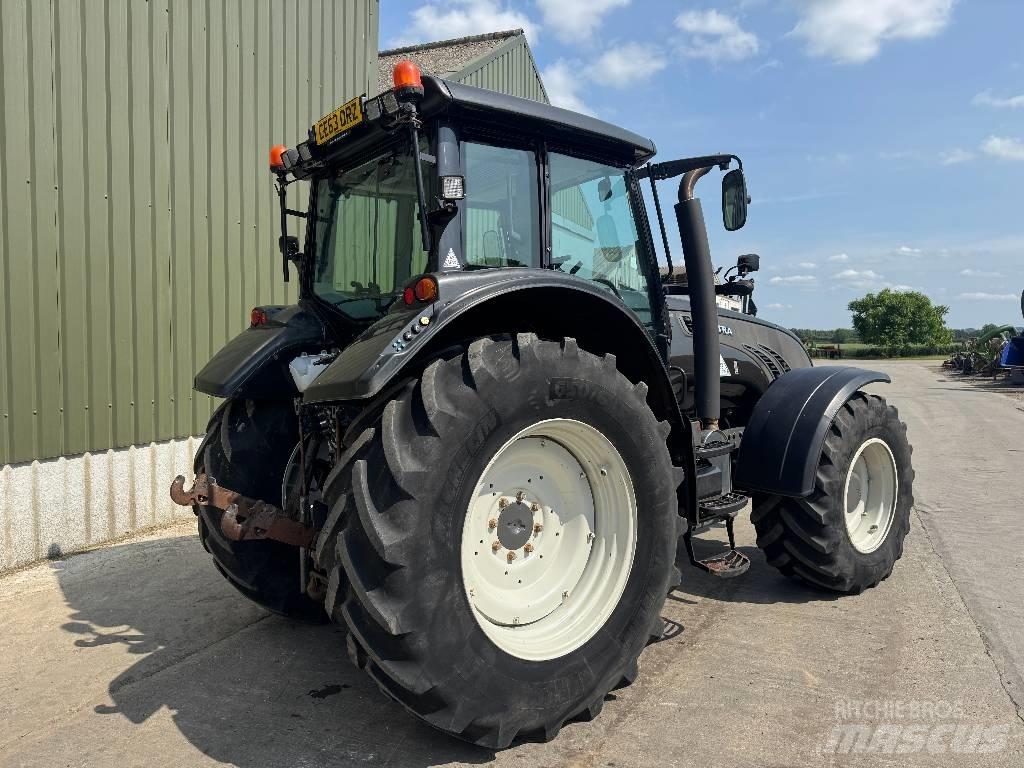 Valtra T163 Direct Traktoriai