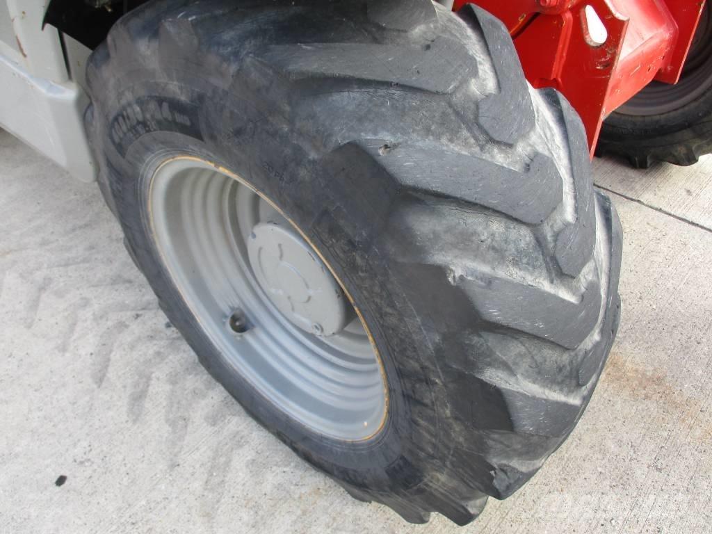 JCB 535-95 LLMC Teleskopiniai krautuvai