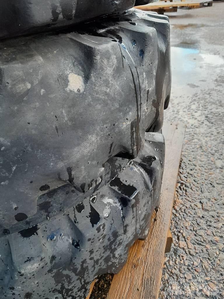 Mitas 8,25-20 Hjul Padangos, ratai ir ratlankiai