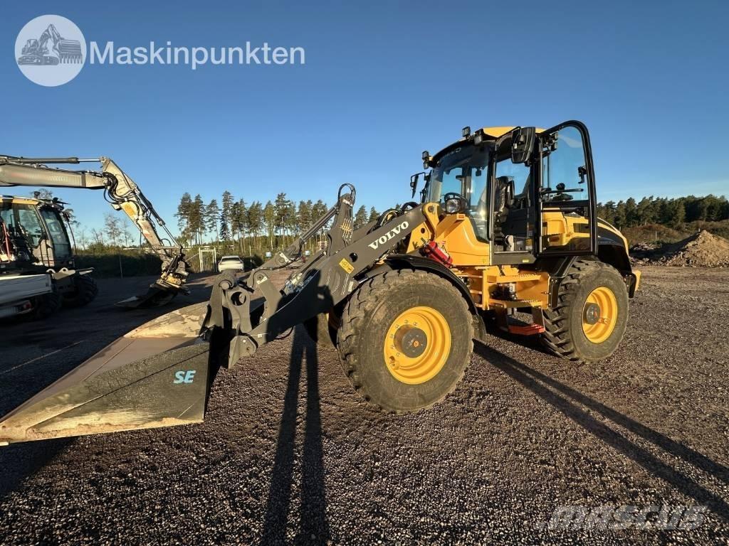 Volvo L 45 H Naudoti ratiniai krautuvai