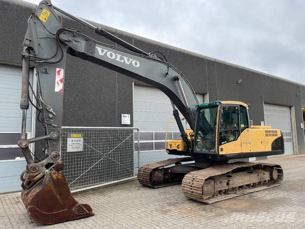 Volvo EC240C Vikšriniai ekskavatoriai