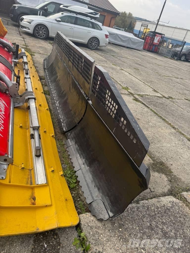 Kässbohrer PB 300 W Sniego valytuvai