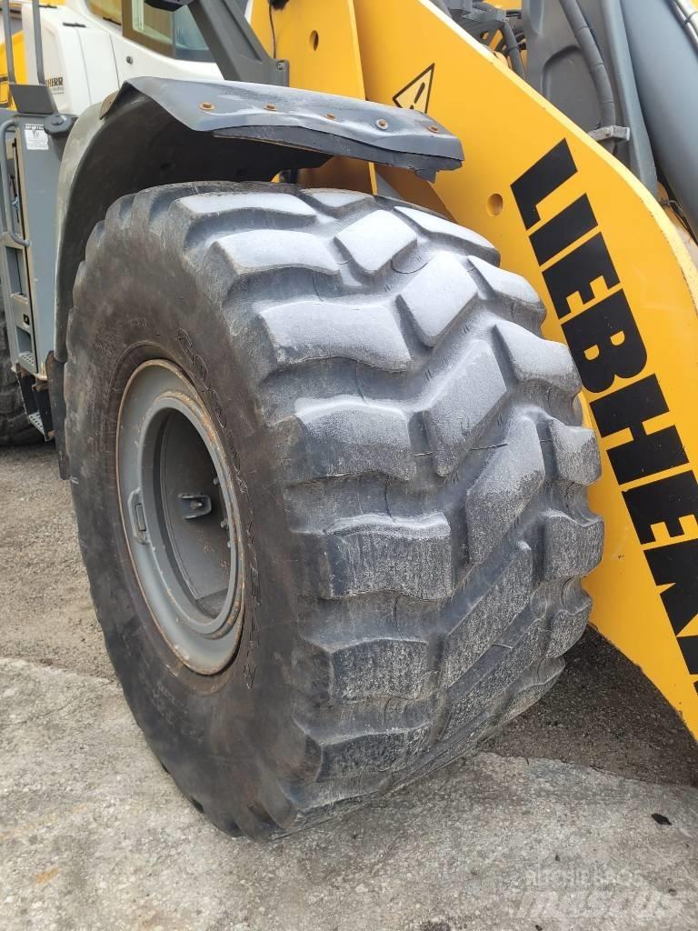 Liebherr L580 XPower Naudoti ratiniai krautuvai