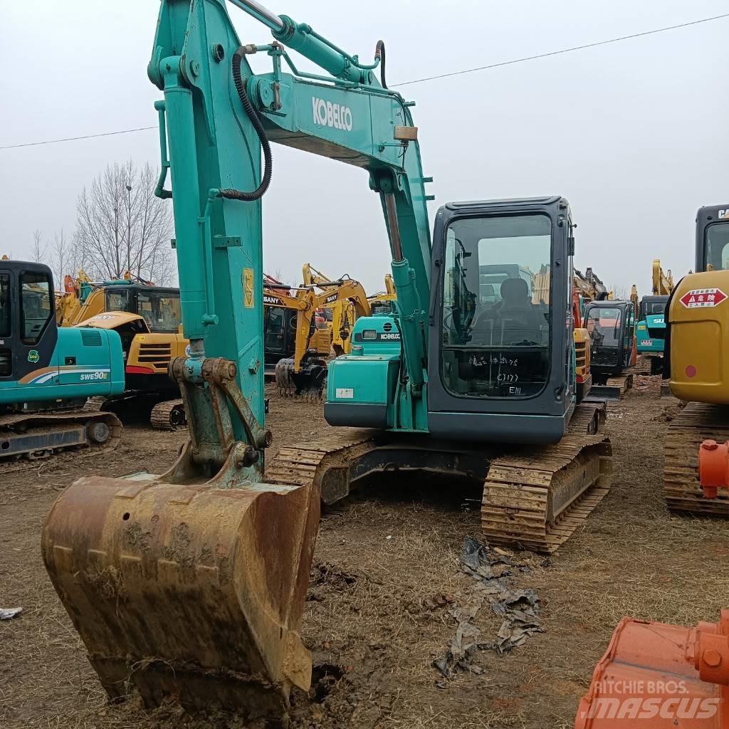 Kobelco SK75-8 Vidutinės galios ekskavatoriai 7-12 t
