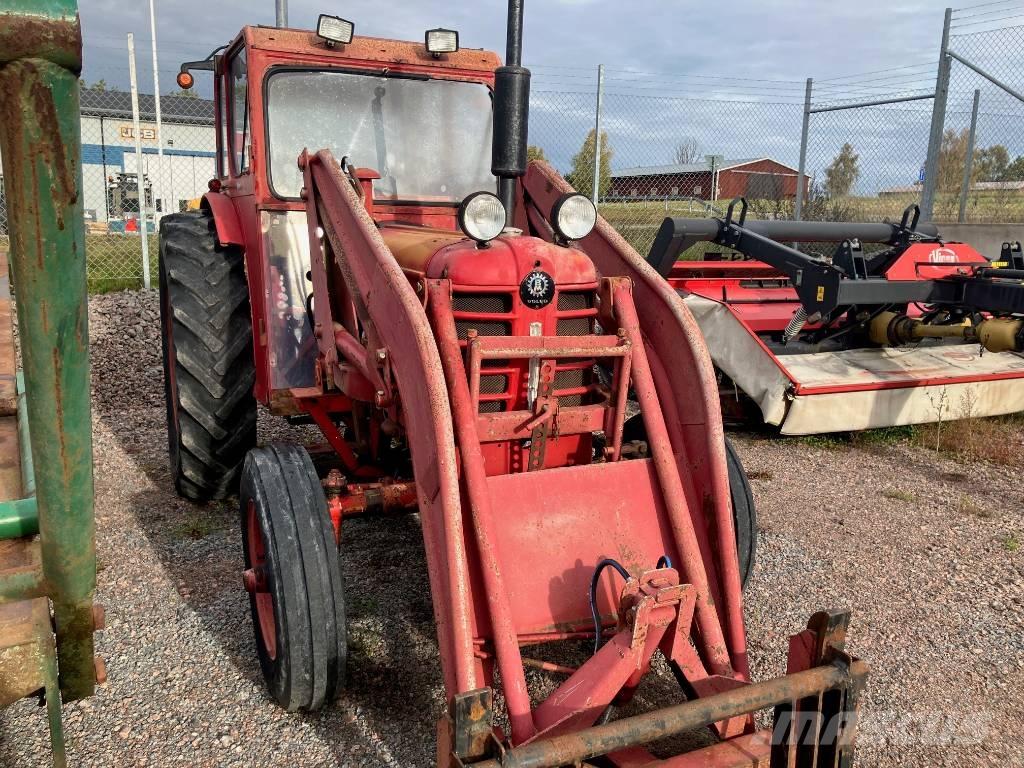 Volvo BM 350 Traktoriai