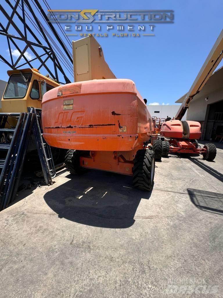 JLG 800 S Teleskopiniai keltuvai