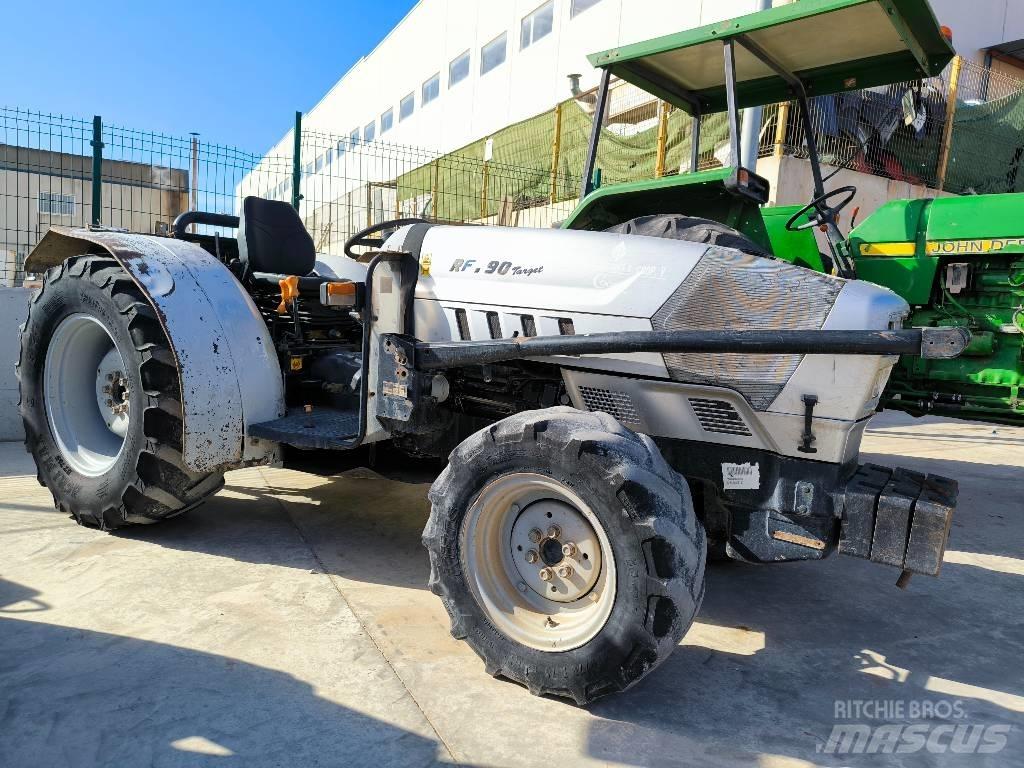 Lamborghini RF-90 Traktoriai