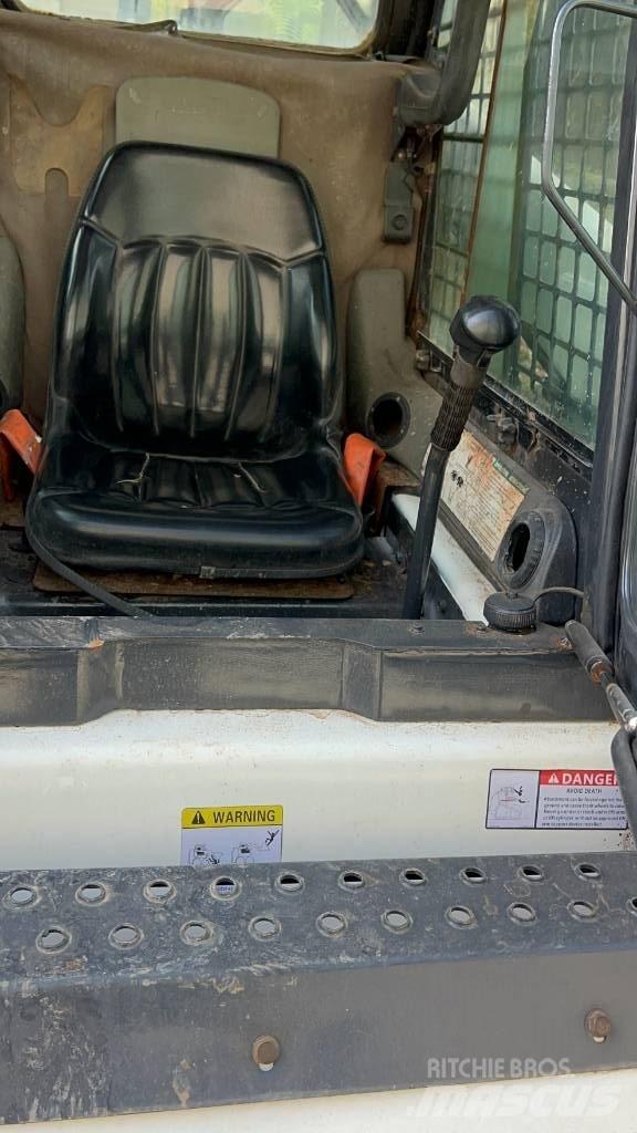 Bobcat S 130 Mini krautuvai