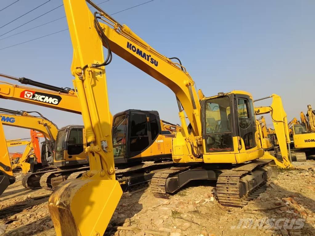 Komatsu PC 138 Vikšriniai ekskavatoriai