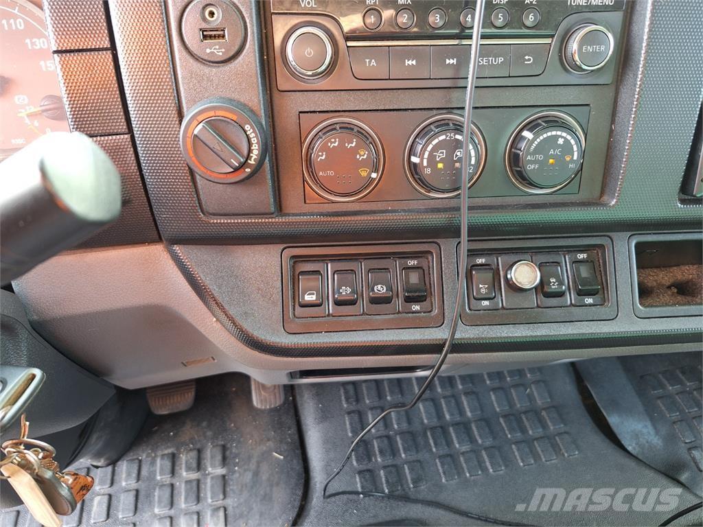 Renault D 7.5 Platformos/ Pakrovimas iš šono