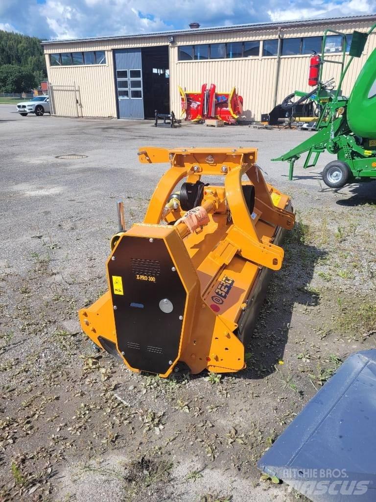 Berti x pro 300 Ganyklų šienapjovės / rėžtuvės
