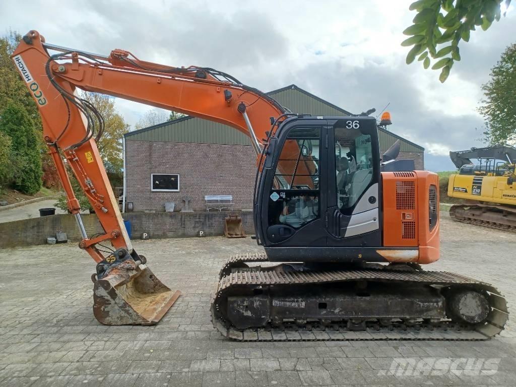 Hitachi ZX 135 US-6 Vikšriniai ekskavatoriai