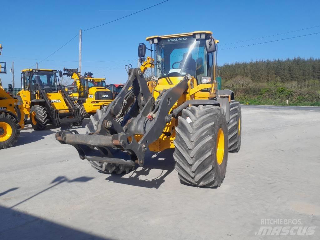 Volvo L 60 Teleskopiniai krautuvai žemės ūkiui