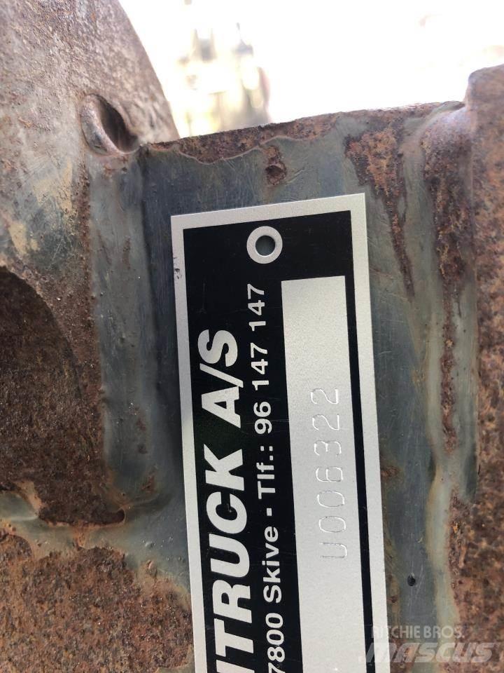  Øvrige ØVRIGE Kaušai