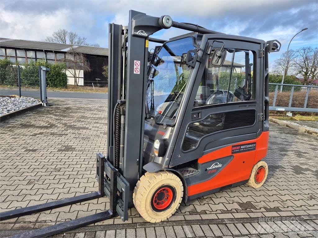 Linde E25L-01- Elektriniai šakiniai krautuvai