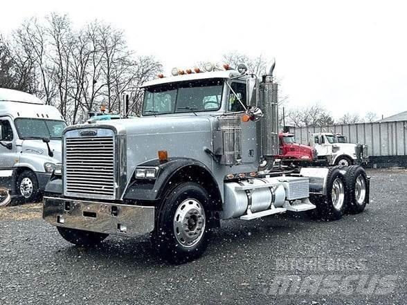 Freightliner FLD120 Naudoti vilkikai