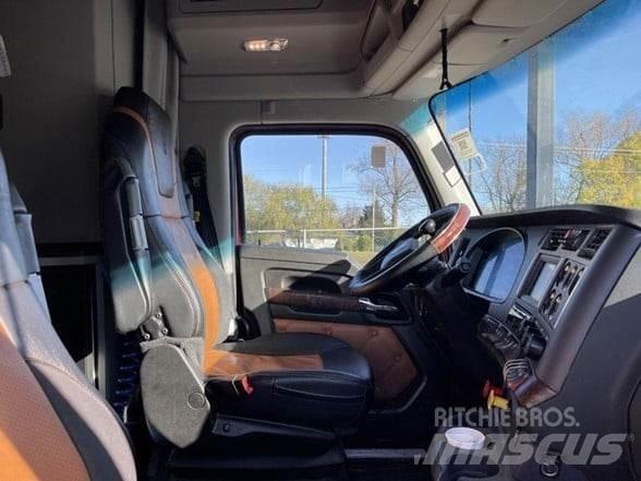 Kenworth T680 Naudoti vilkikai