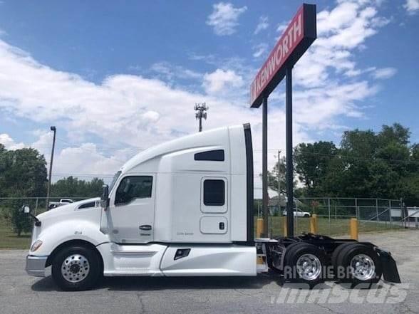 Kenworth T680 Naudoti vilkikai