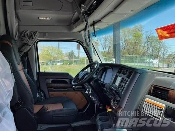 Kenworth T680 Naudoti vilkikai