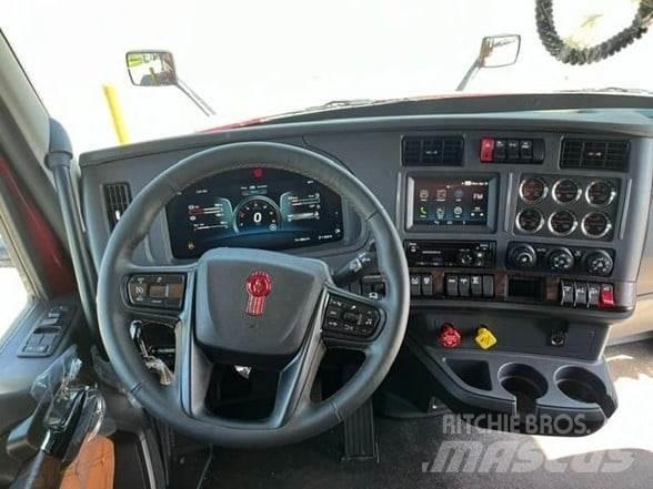 Kenworth T680 Naudoti vilkikai